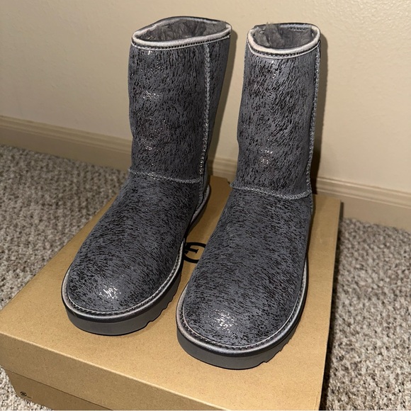 UGG Shoes - UGG Classic Short Matte Marble